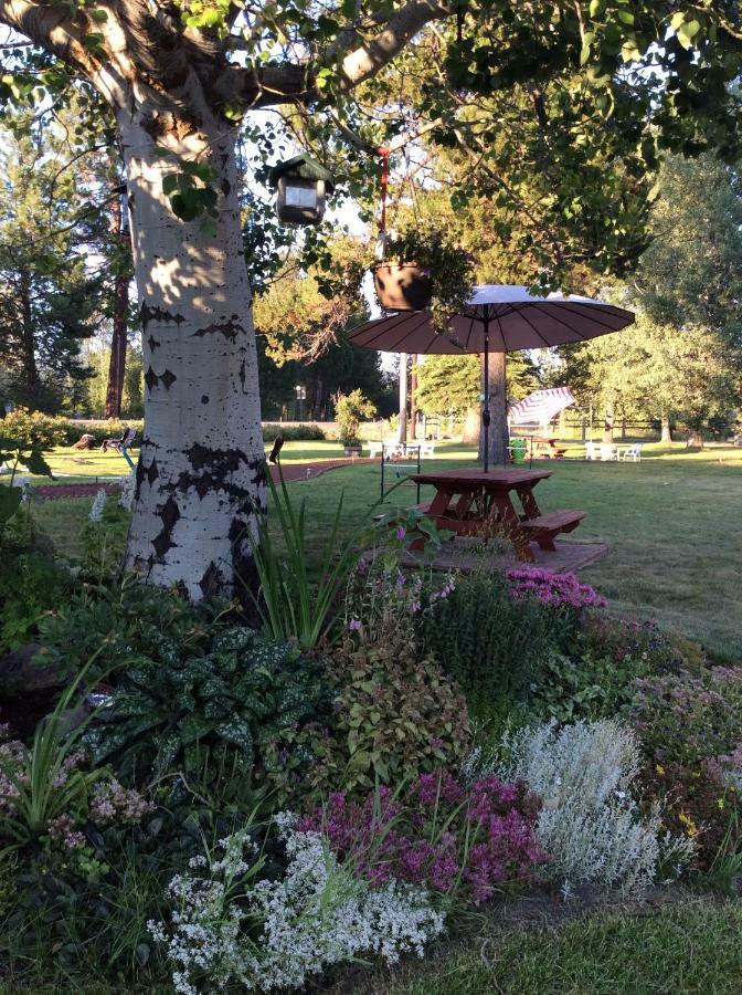 Aspen Inn Fort Klamath ภายนอก รูปภาพ