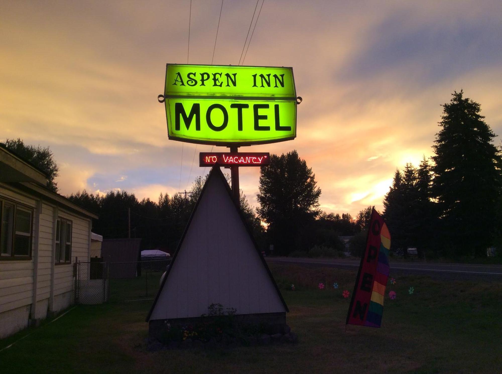 Aspen Inn Fort Klamath ภายนอก รูปภาพ