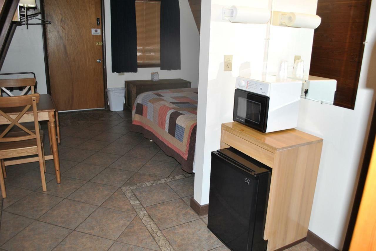 Aspen Inn Fort Klamath ภายนอก รูปภาพ