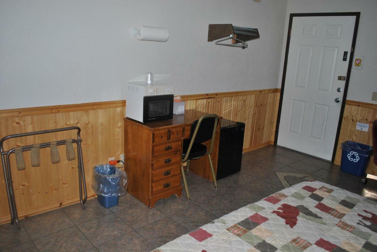 Aspen Inn Fort Klamath ภายนอก รูปภาพ