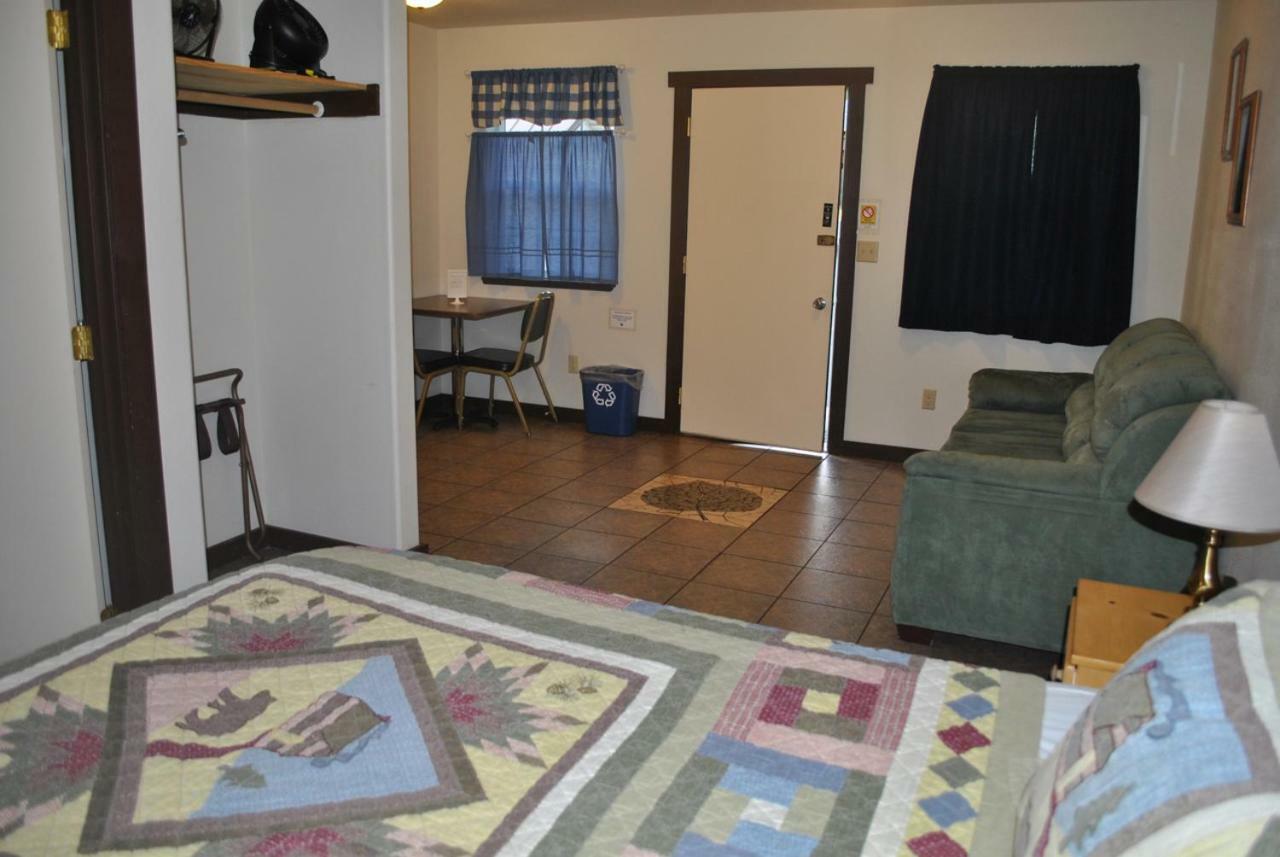 Aspen Inn Fort Klamath ภายนอก รูปภาพ