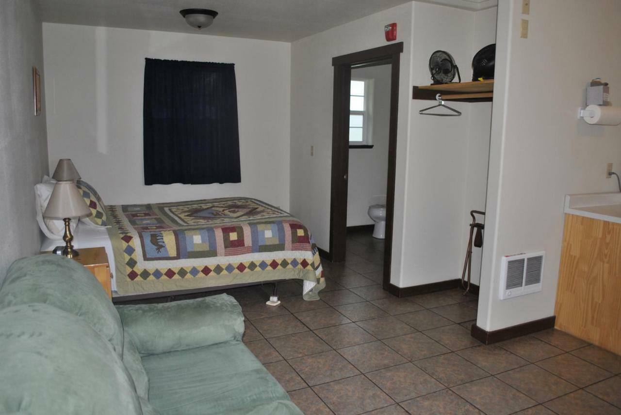 Aspen Inn Fort Klamath ภายนอก รูปภาพ