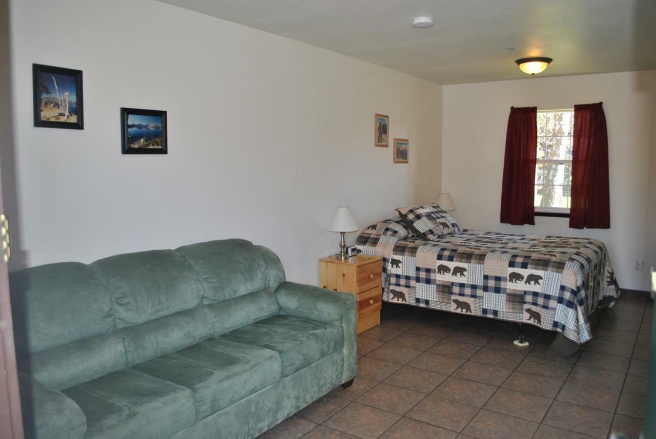 Aspen Inn Fort Klamath ภายนอก รูปภาพ
