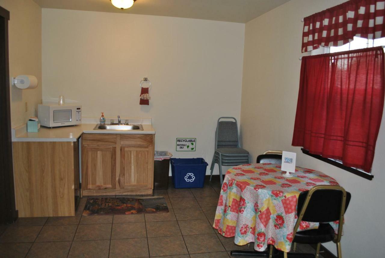 Aspen Inn Fort Klamath ภายนอก รูปภาพ