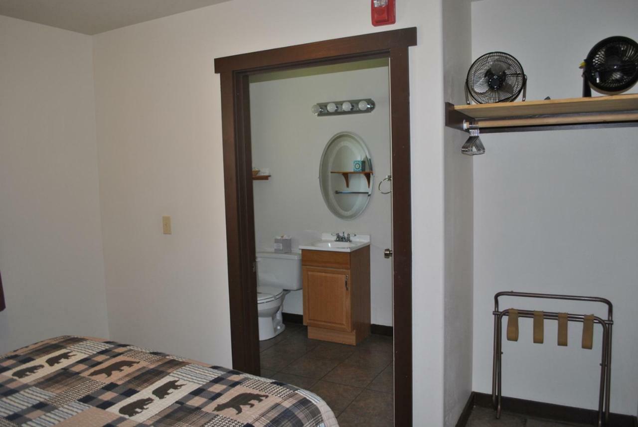 Aspen Inn Fort Klamath ภายนอก รูปภาพ