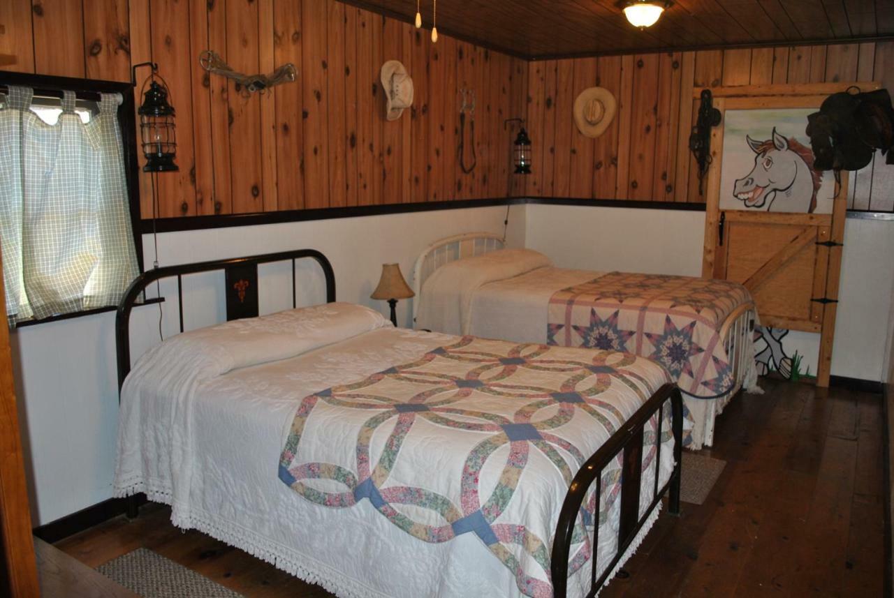 Aspen Inn Fort Klamath ภายนอก รูปภาพ