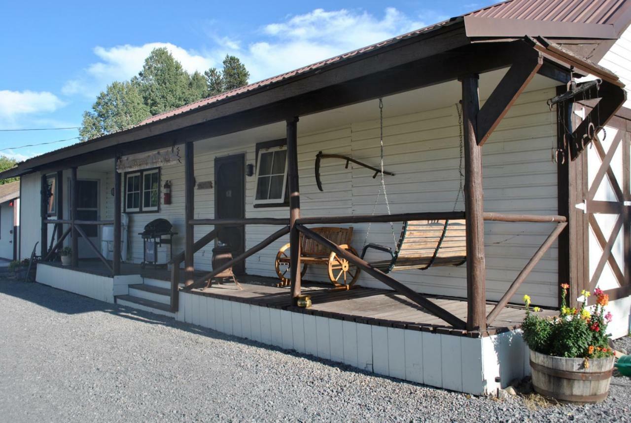 Aspen Inn Fort Klamath ภายนอก รูปภาพ