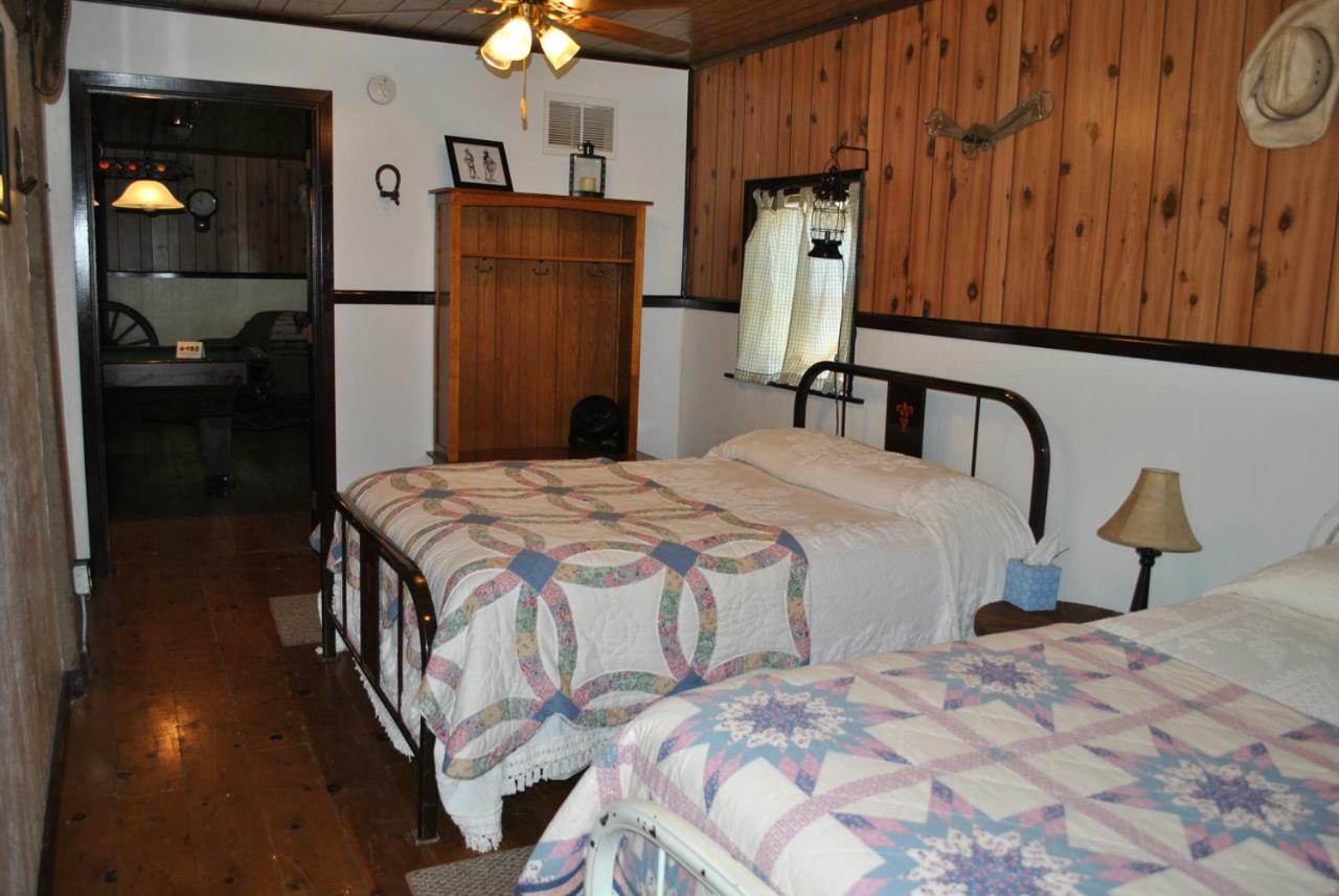 Aspen Inn Fort Klamath ภายนอก รูปภาพ