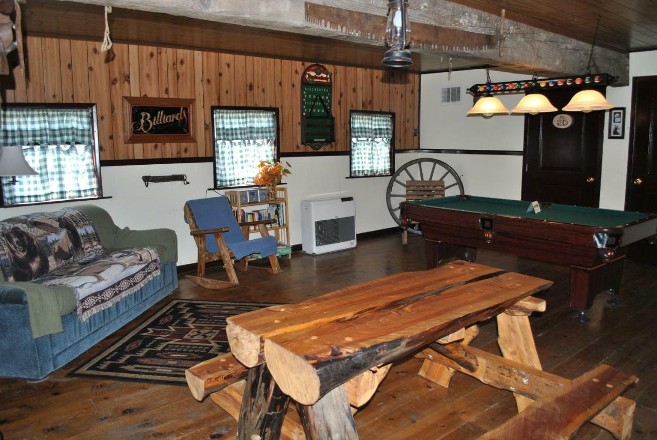 Aspen Inn Fort Klamath ภายนอก รูปภาพ